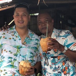 Meet your Posher, Derrick